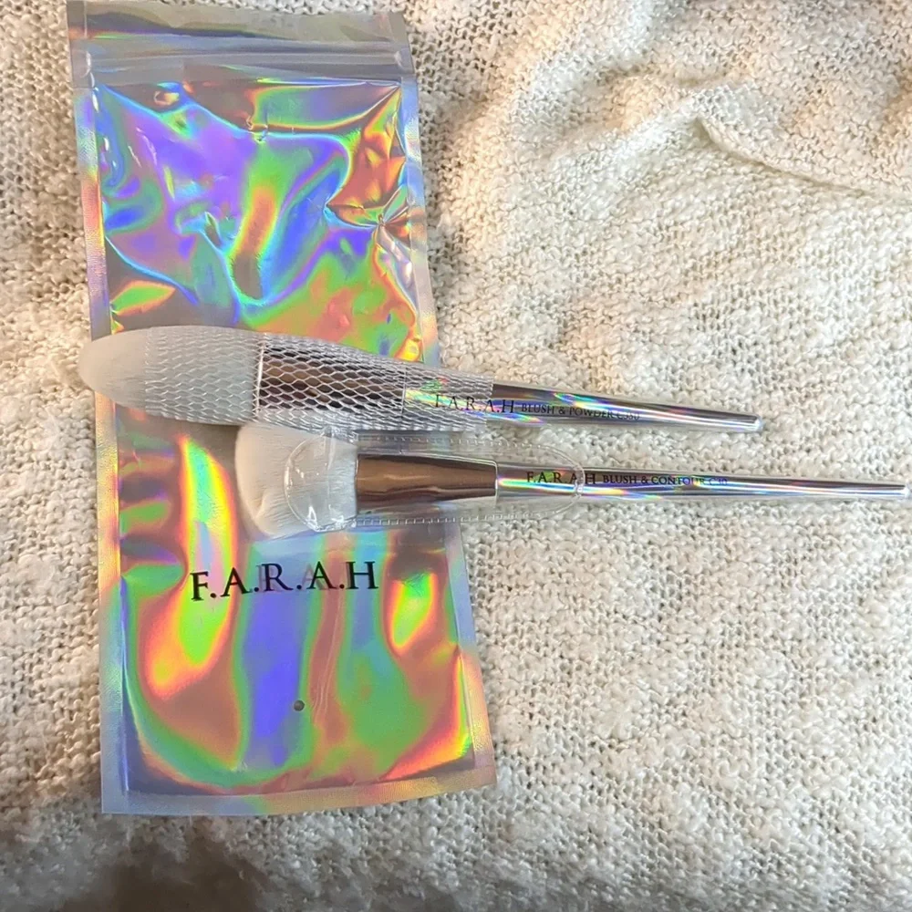 F.A.R.A.H. Essential Duo Brush Set